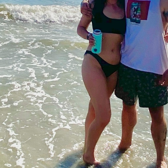 Billabong Ribbed Bikini - Picture 4 of 4